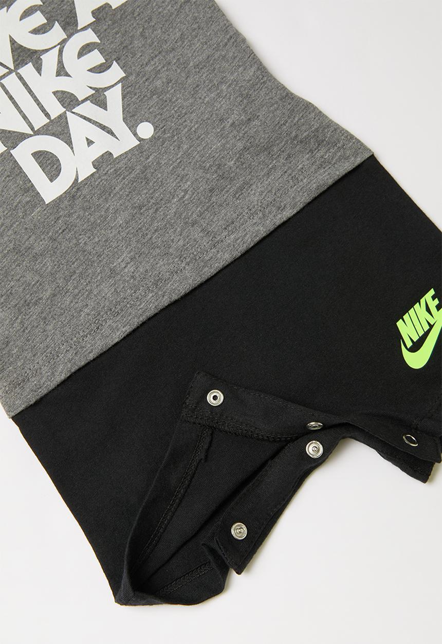 Nike - Have a nike day romper & bib - black & grey