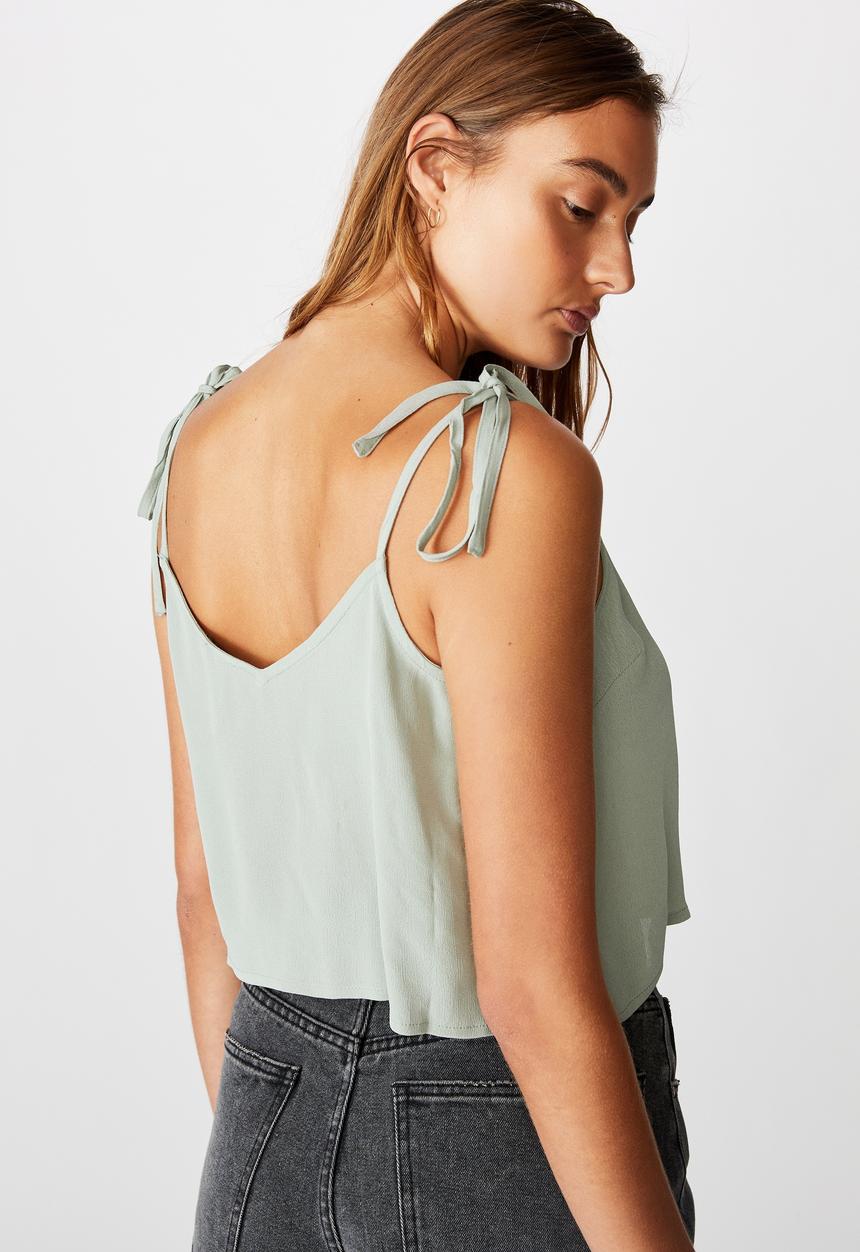 Cotton On - Astrid cropped tie strap V-neck cami - green 