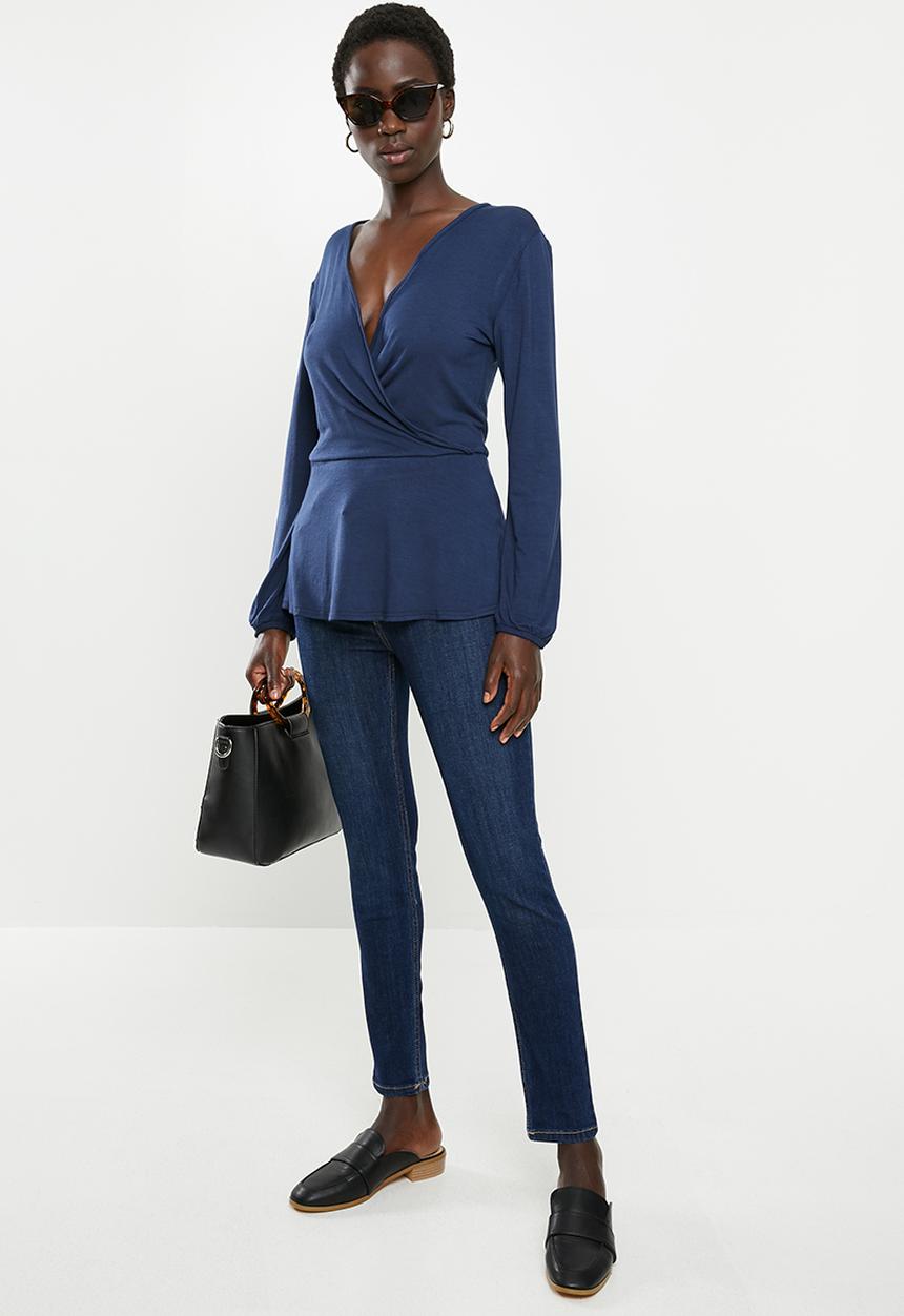 edit - Long sleeve waisted mock wrap top - navy