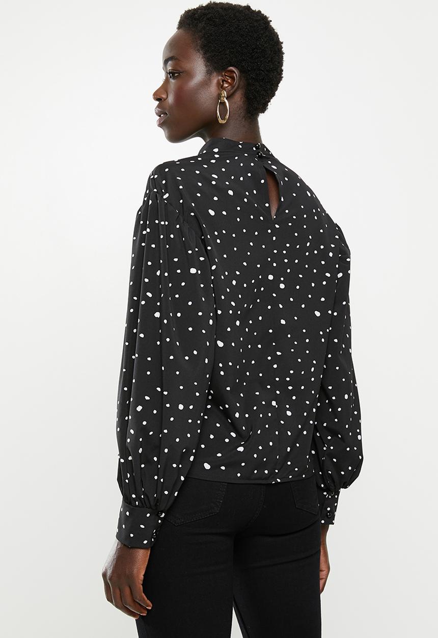 edit - Satin high neck blouse - black & white 