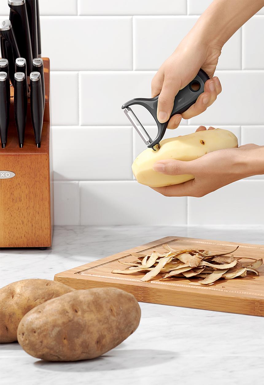 OXO - Y peeler - black 