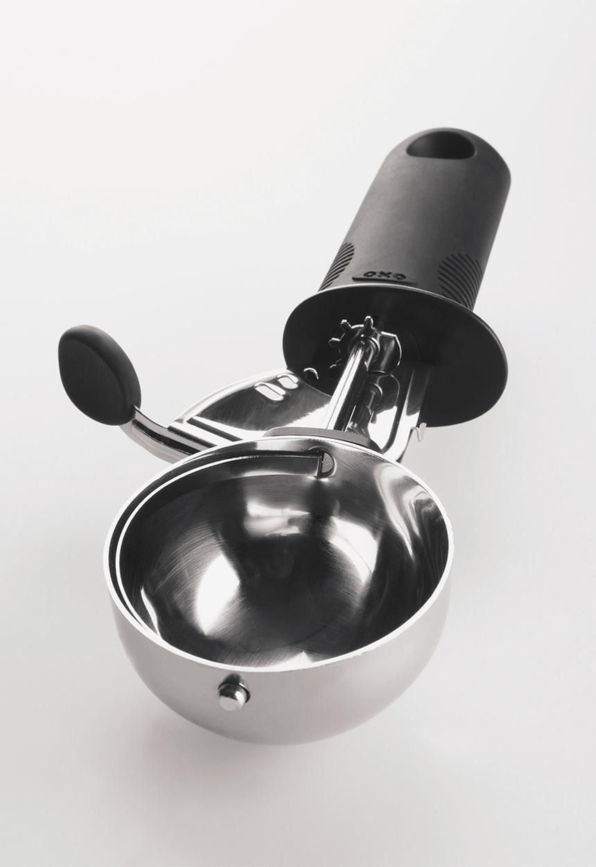 OXO - Trigger ice cream scoop - black 