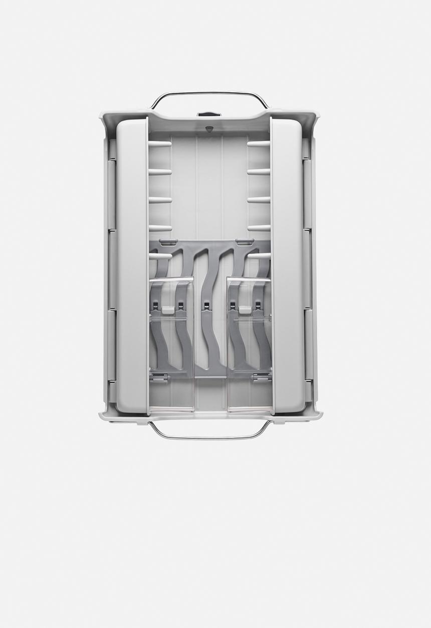 OXO - Foldaway dish rack - grey