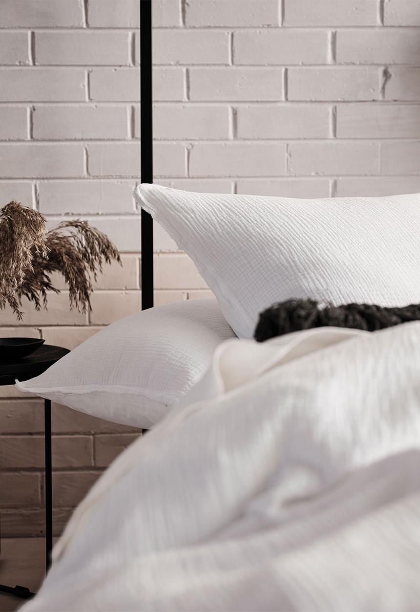 Linen House - Elysian duvet cover set - white
