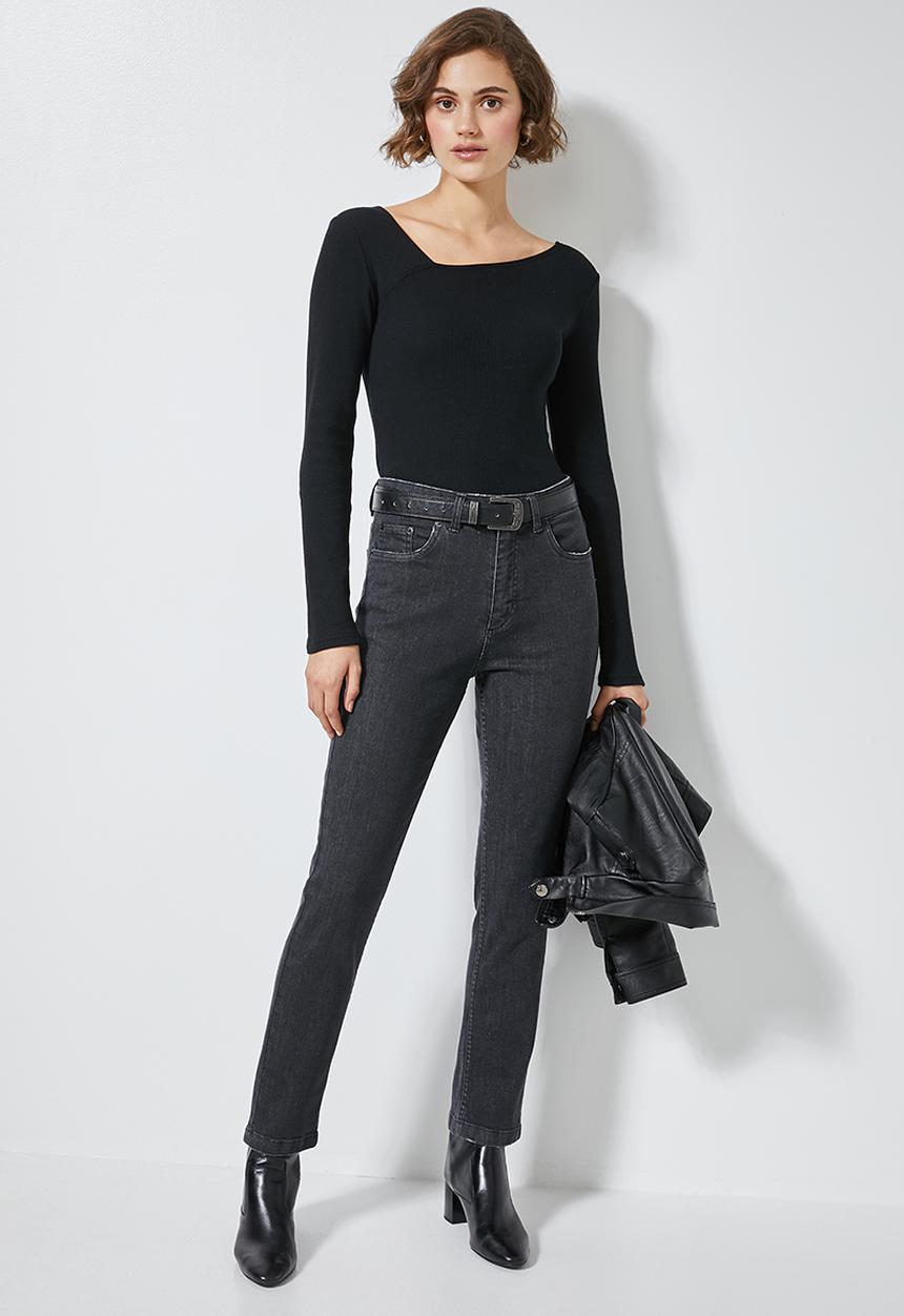 Superbalist - Asymmetric neckline rib top - black