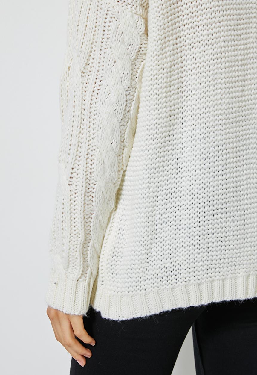 Superbalist - Roll neck cable jumper - cream