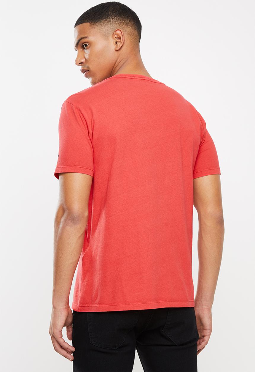 Replay - Center logo chest tee - red