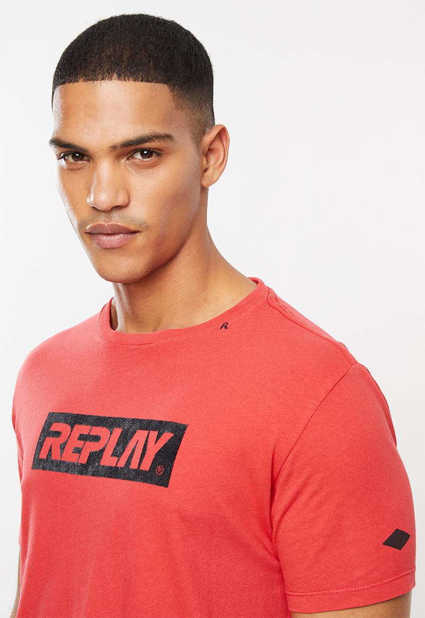 Replay - Center logo chest tee - red