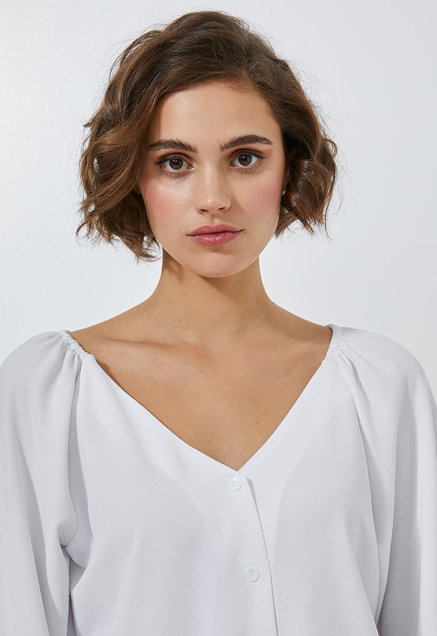 Superbalist - V-neck button down blouse - white