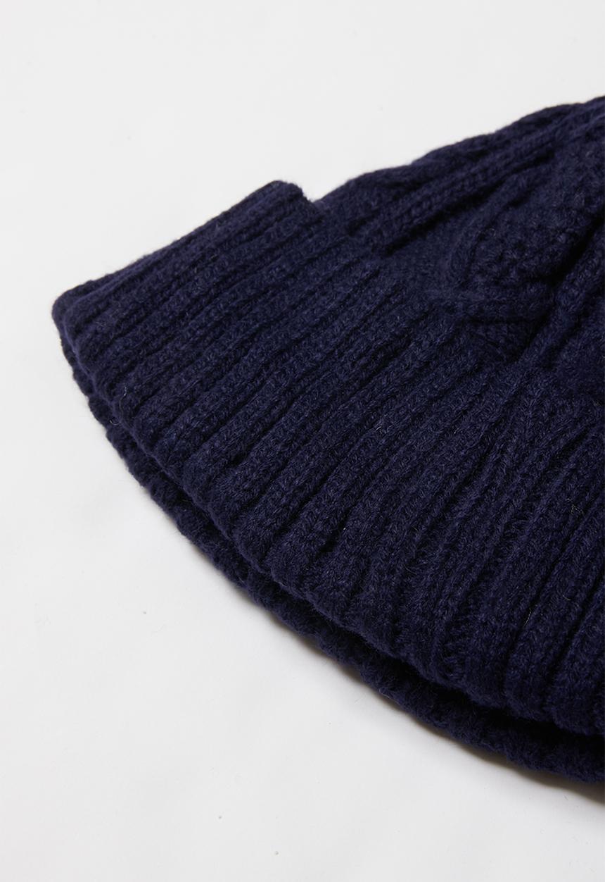 Superbalist - Cable knit fisherman beanie - navy 