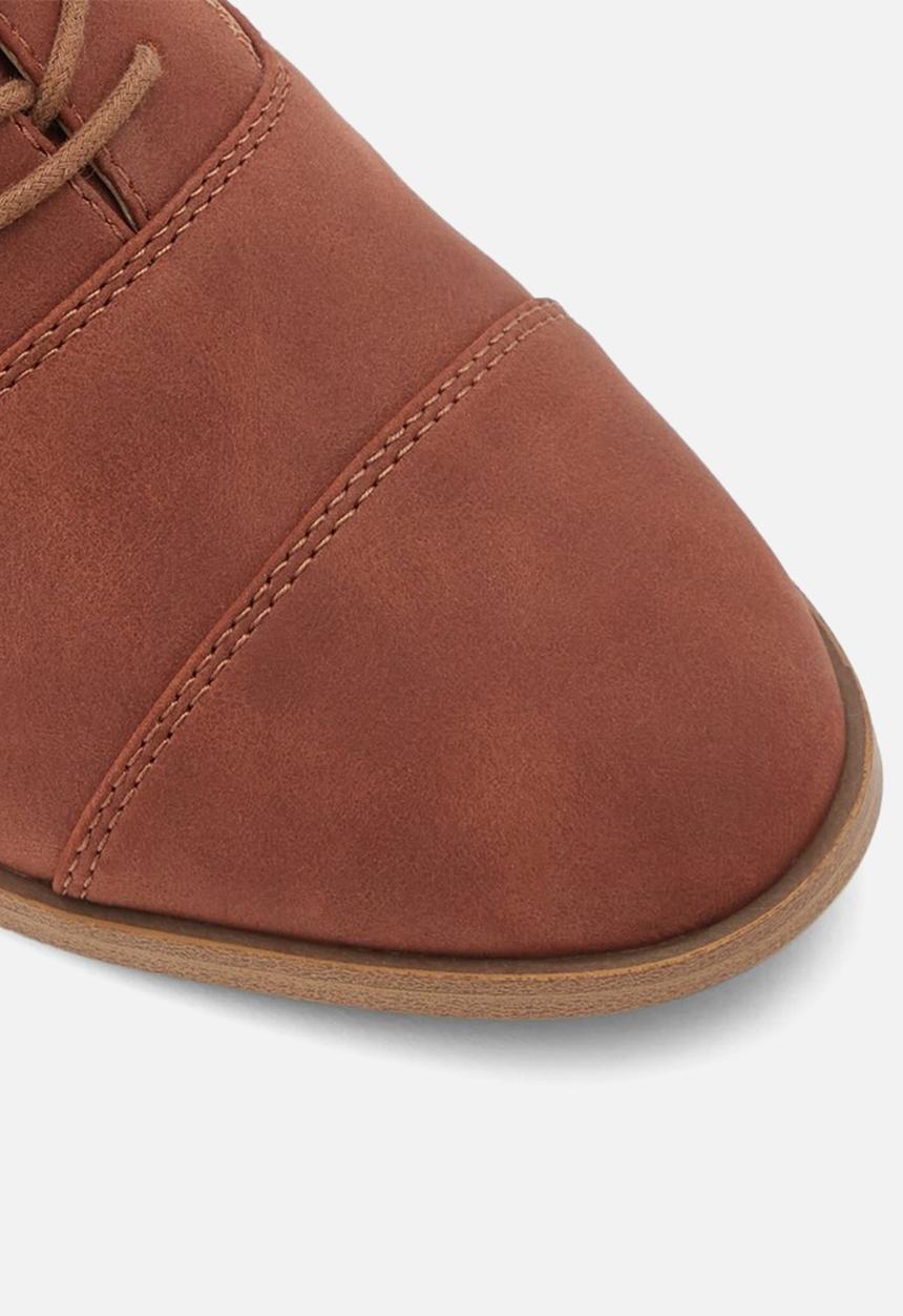 Call It Spring - Carlei oxford - rust