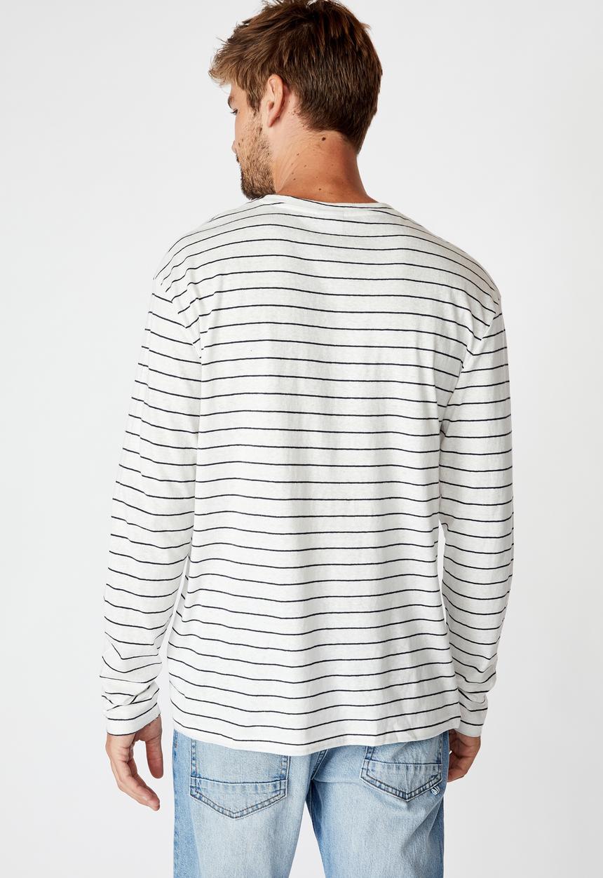 Cotton On - Easy stripe tbar premium long sleeve tee - White & navy 
