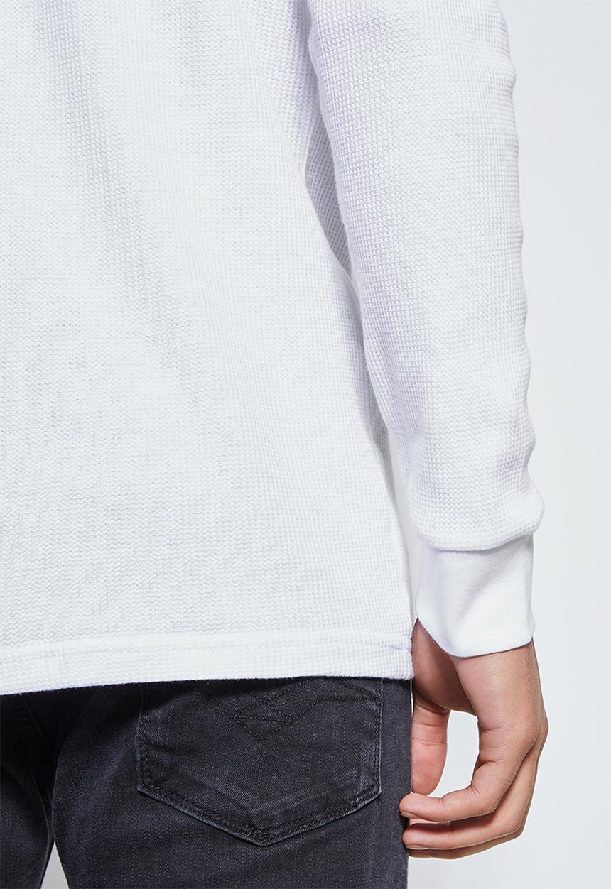 Superbalist - Henley textured pocket tee - white