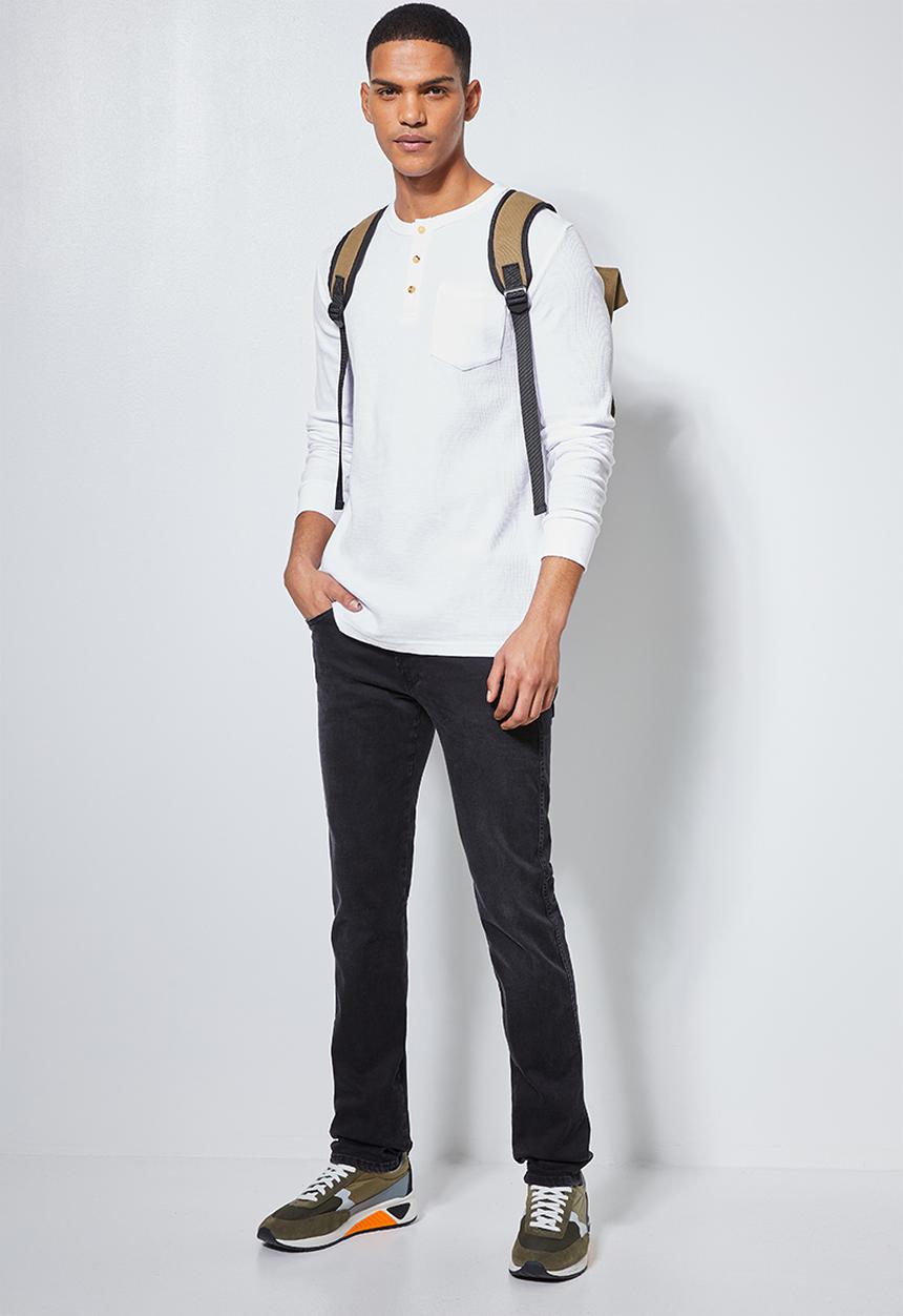 Superbalist - Henley textured pocket tee - white