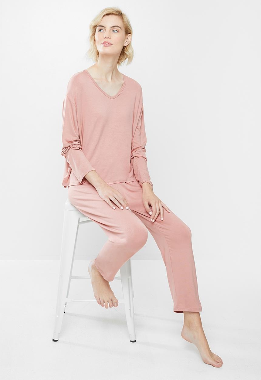 Superbalist - V-neck sleep top & pants set - dusty pink 