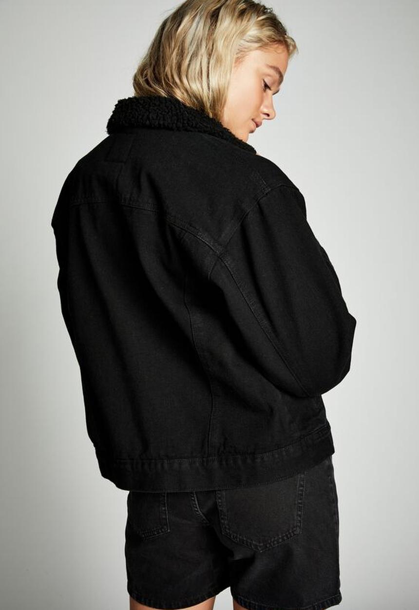 Cotton On - Sherpa denim trucker jacket - black