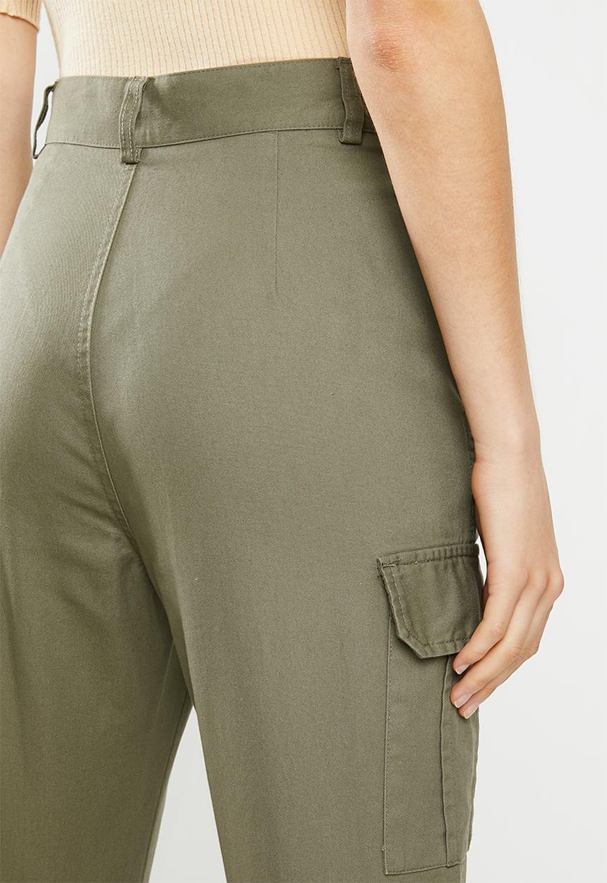 Superbalist - Straight leg cargo pants - green 