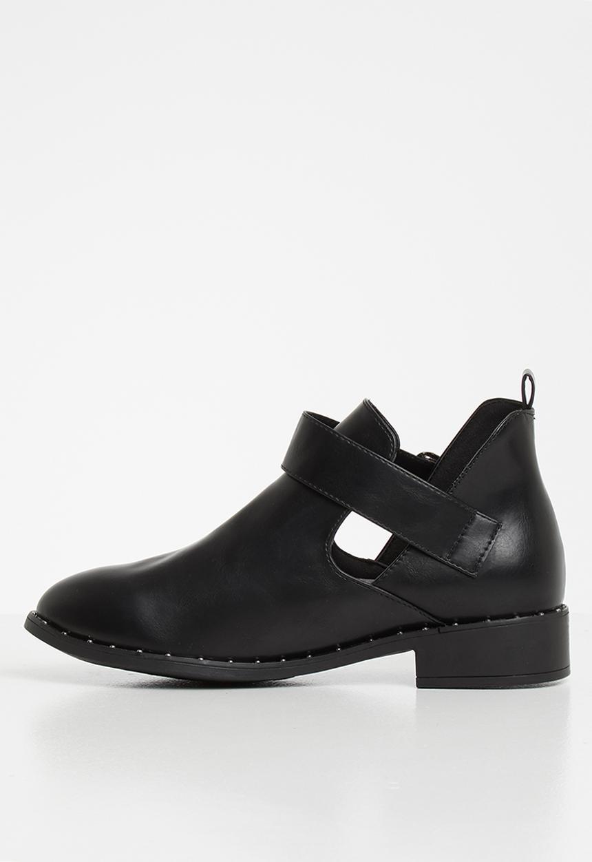 Madison® - Kendra buckle boot - black