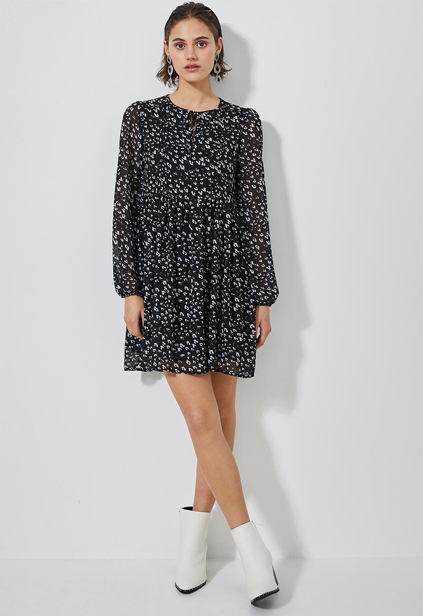 Superbalist - Chiffon babydoll dress - black & white 