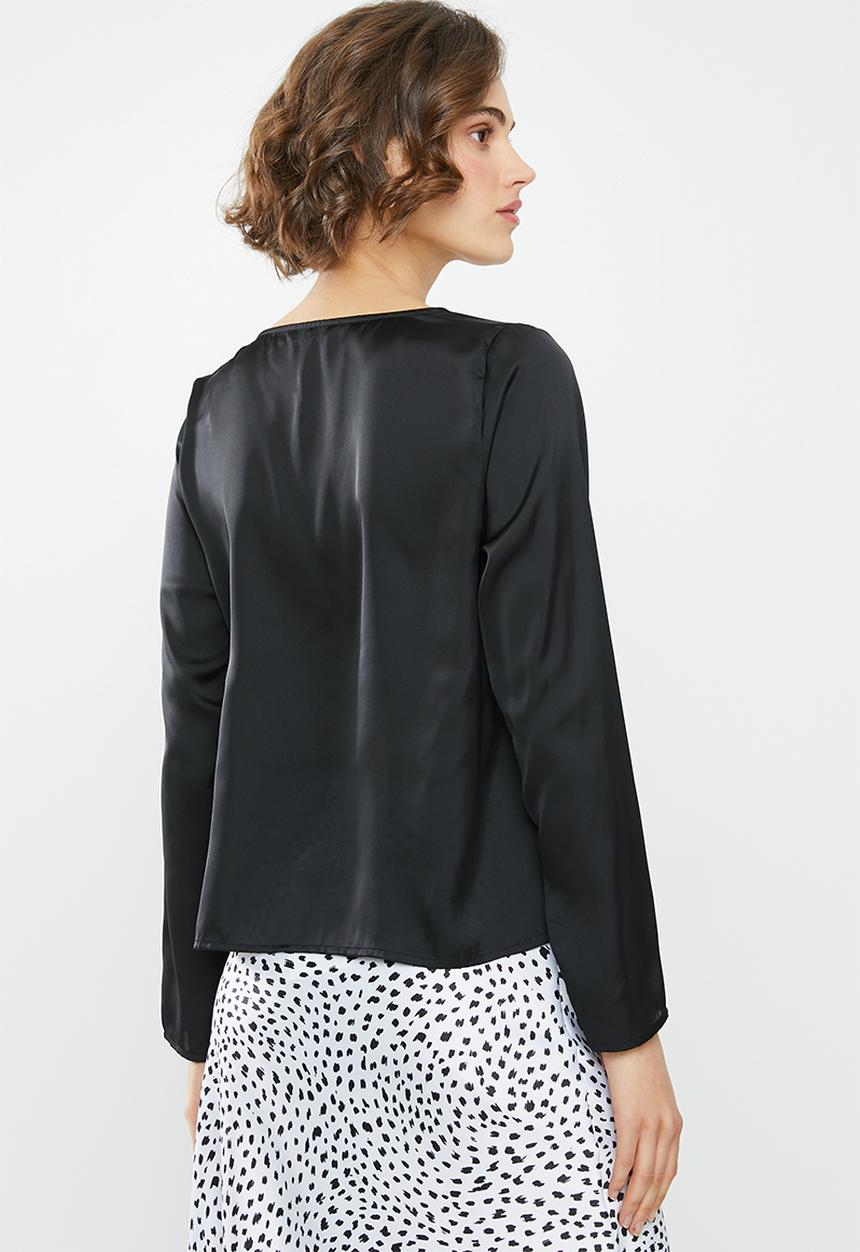 ONLY - Faby long sleeve V-neck top - black