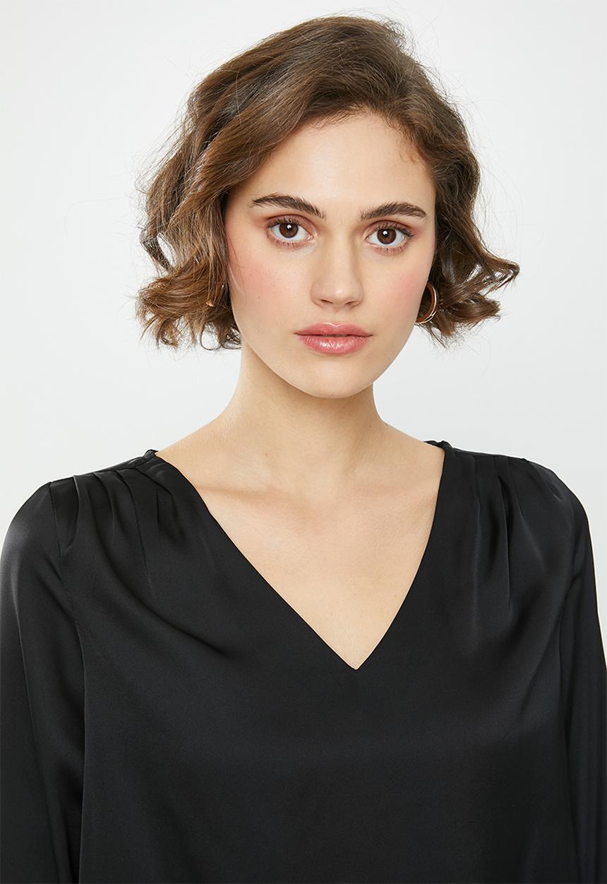 ONLY - Faby long sleeve V-neck top - black