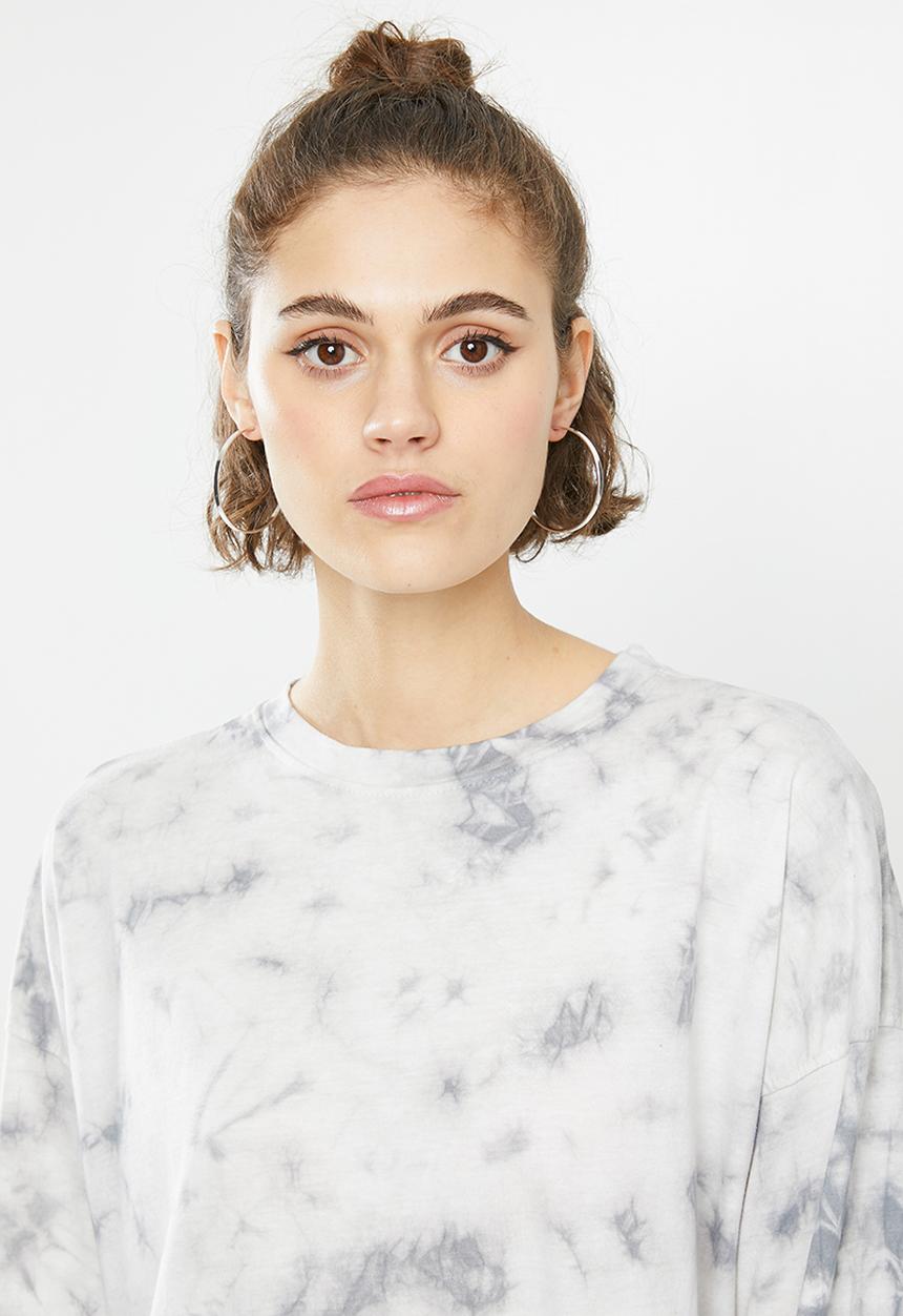 Missguided - Tie dye long sleeve T-shirt dress - nude & grey 