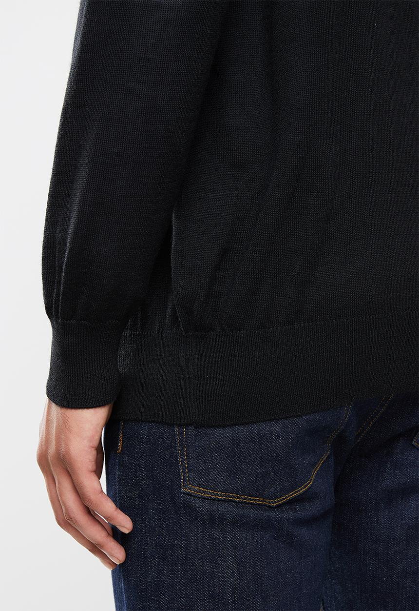 Pringle of Scotland - Peter round neck knit - black
