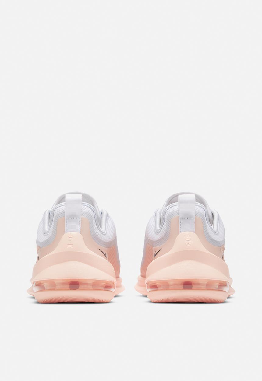 Nike - Nike Air Max axis - white/black-washed coral-aura