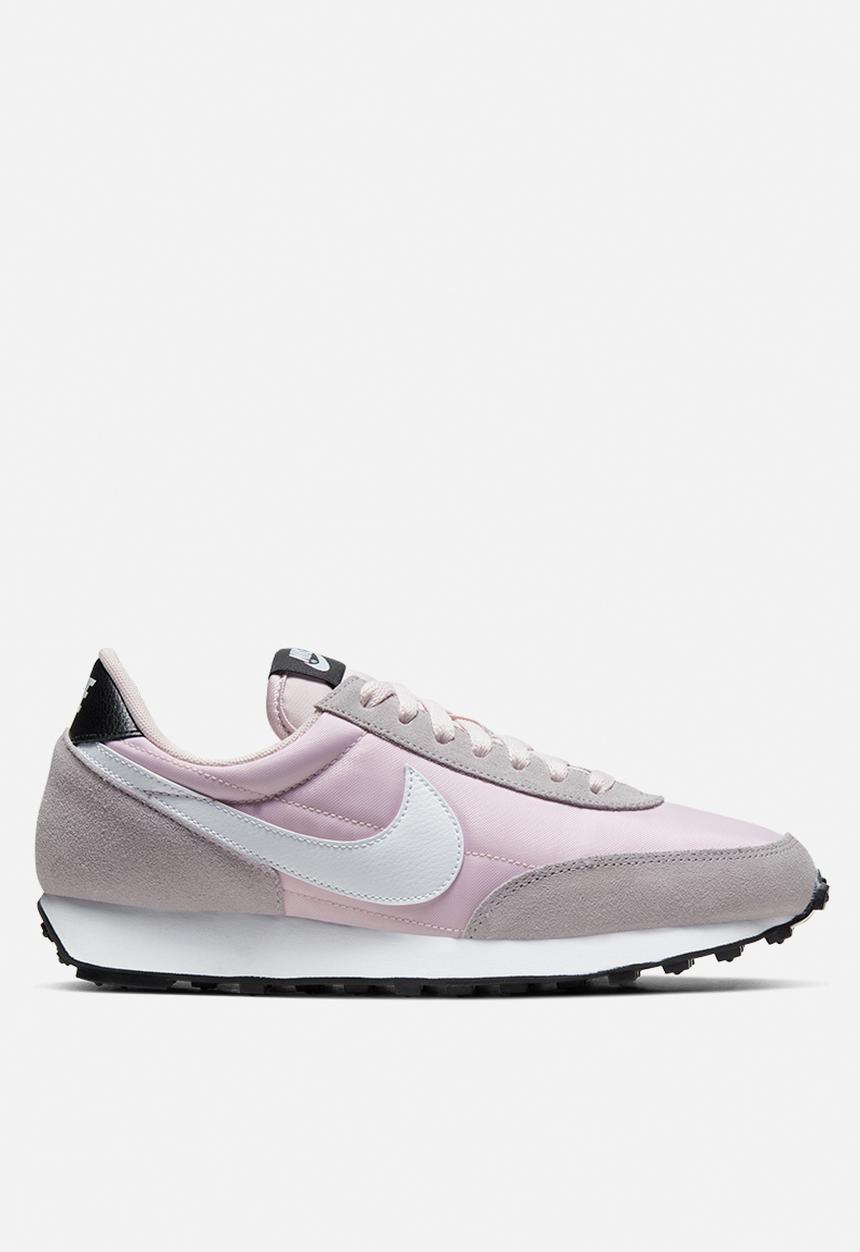 Nike - Daybreak - barely rose / white-silver lilac-black