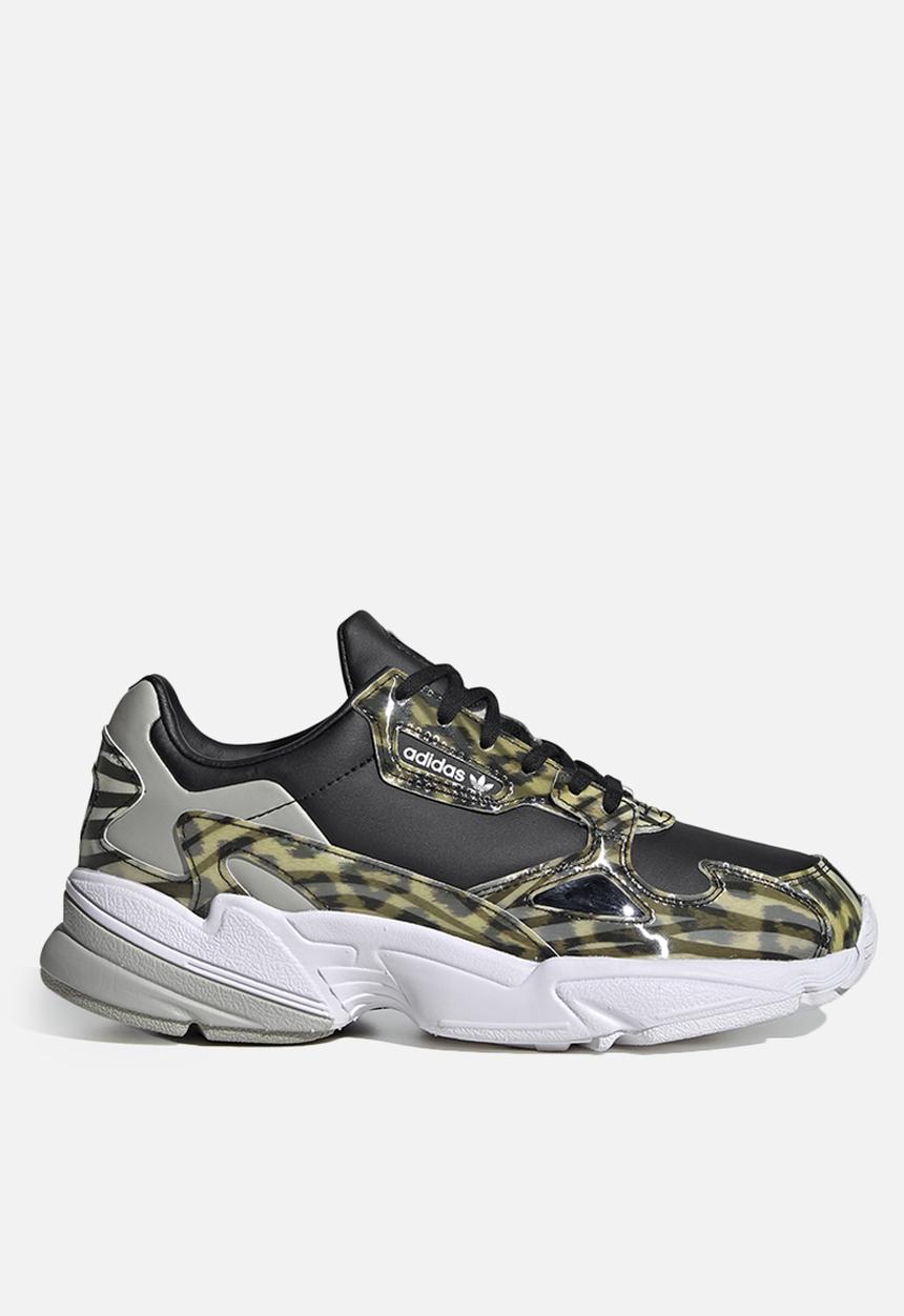 adidas Originals - Falcon - core black / metal grey / ftwr white