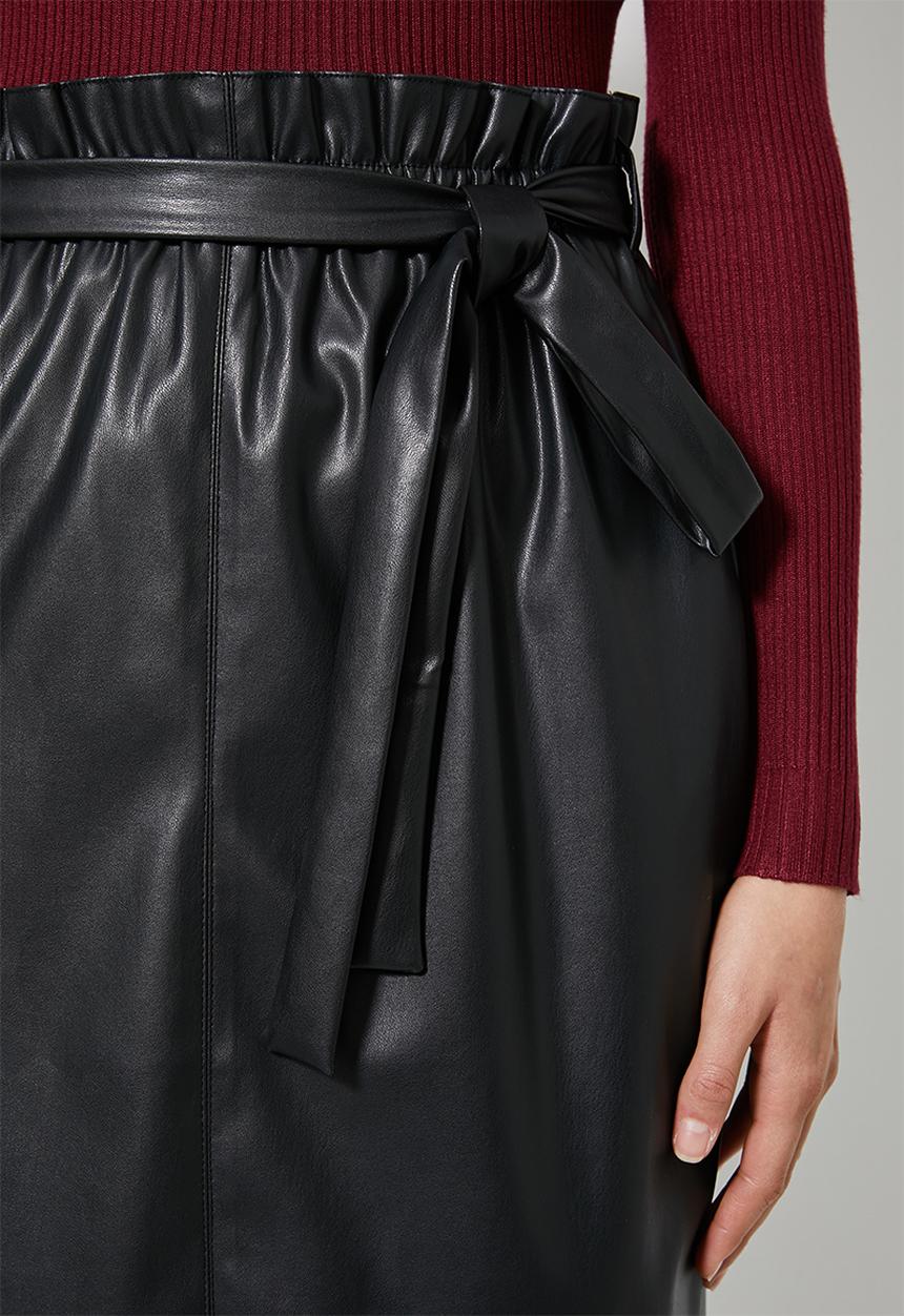 Superbalist - Faux leather paperbag pencil skirt - black