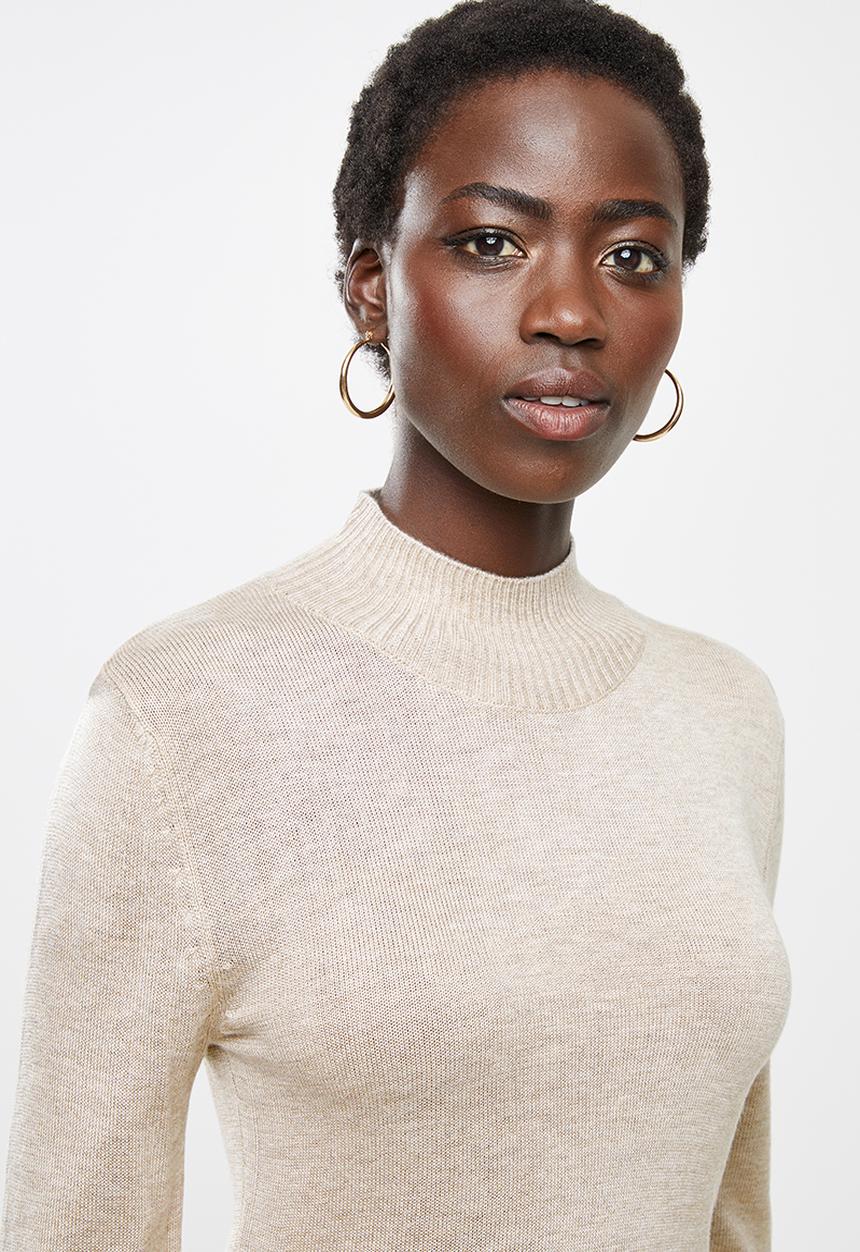 edit - Basic knit polo-neck - beige