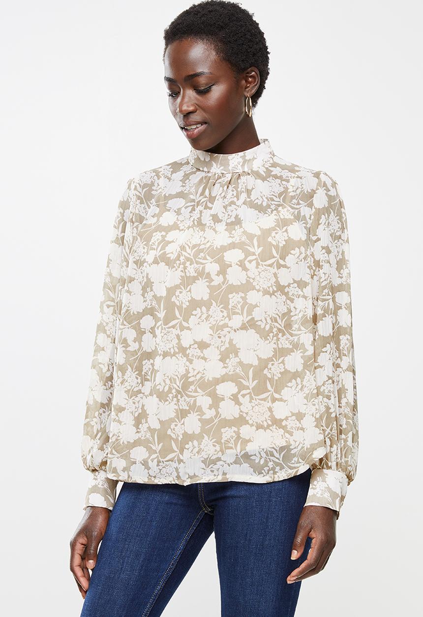 edit - Pearl trim chiffon blouse - beige 