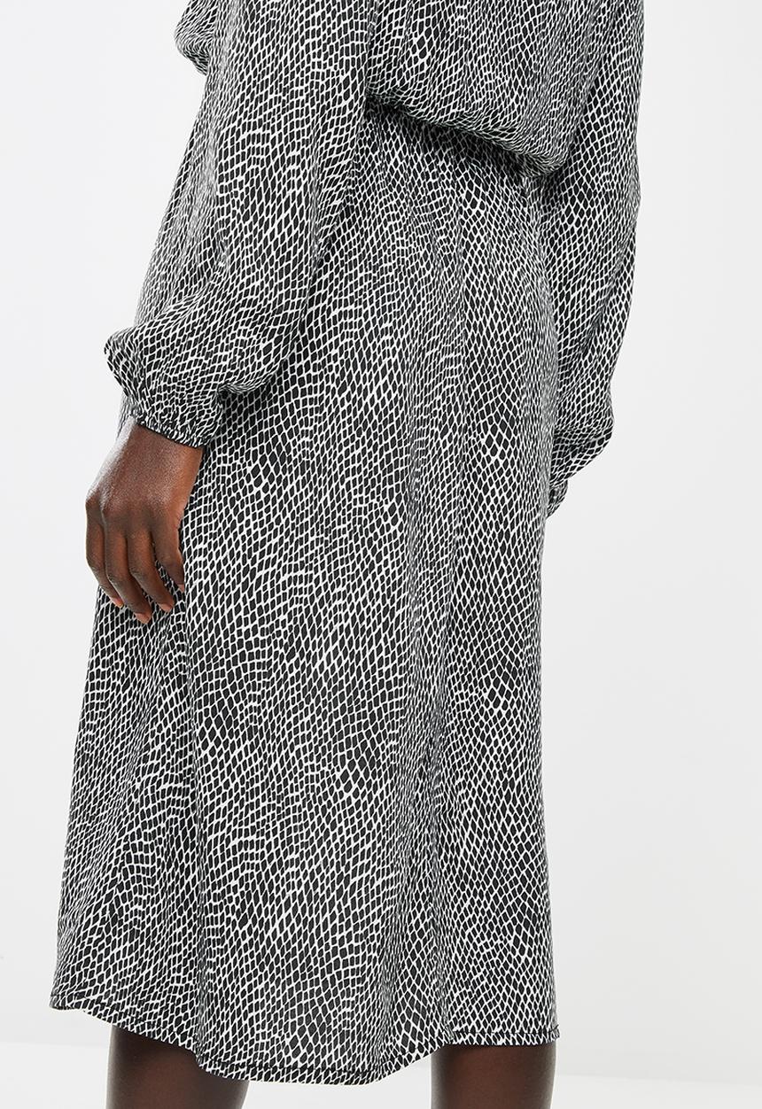 edit - Long sleeve neck tie peasant swing dress - black & white 