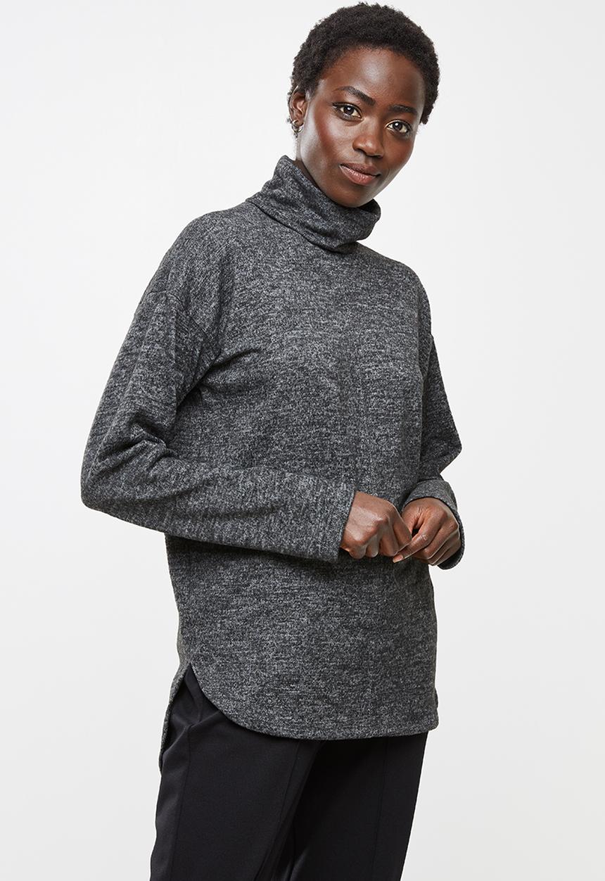 edit - Turtleneck top - grey