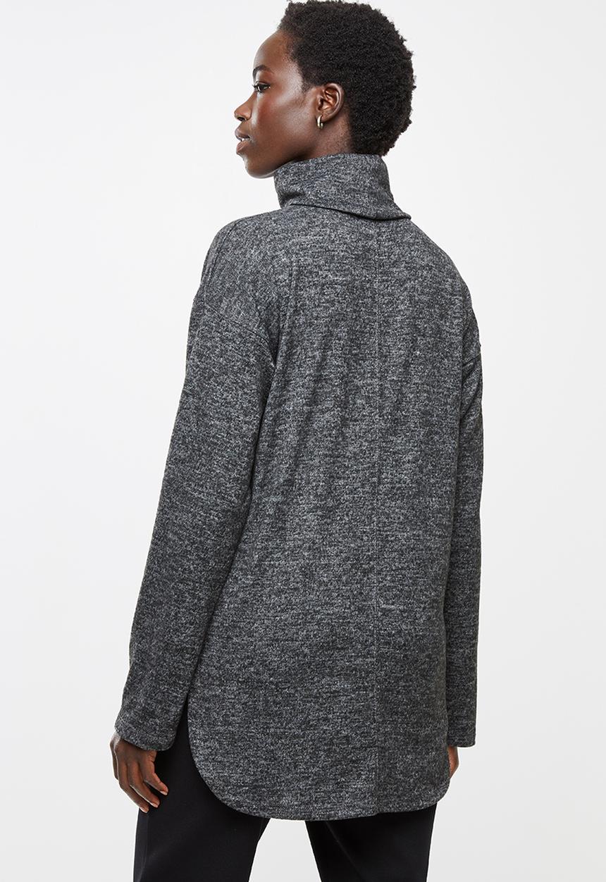 edit - Turtleneck top - grey