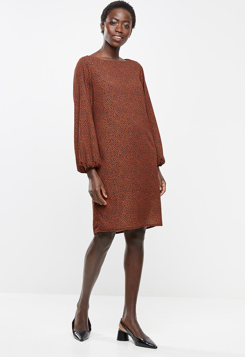 edit - Cuffed balloon sleeve shift dress - rust & black 