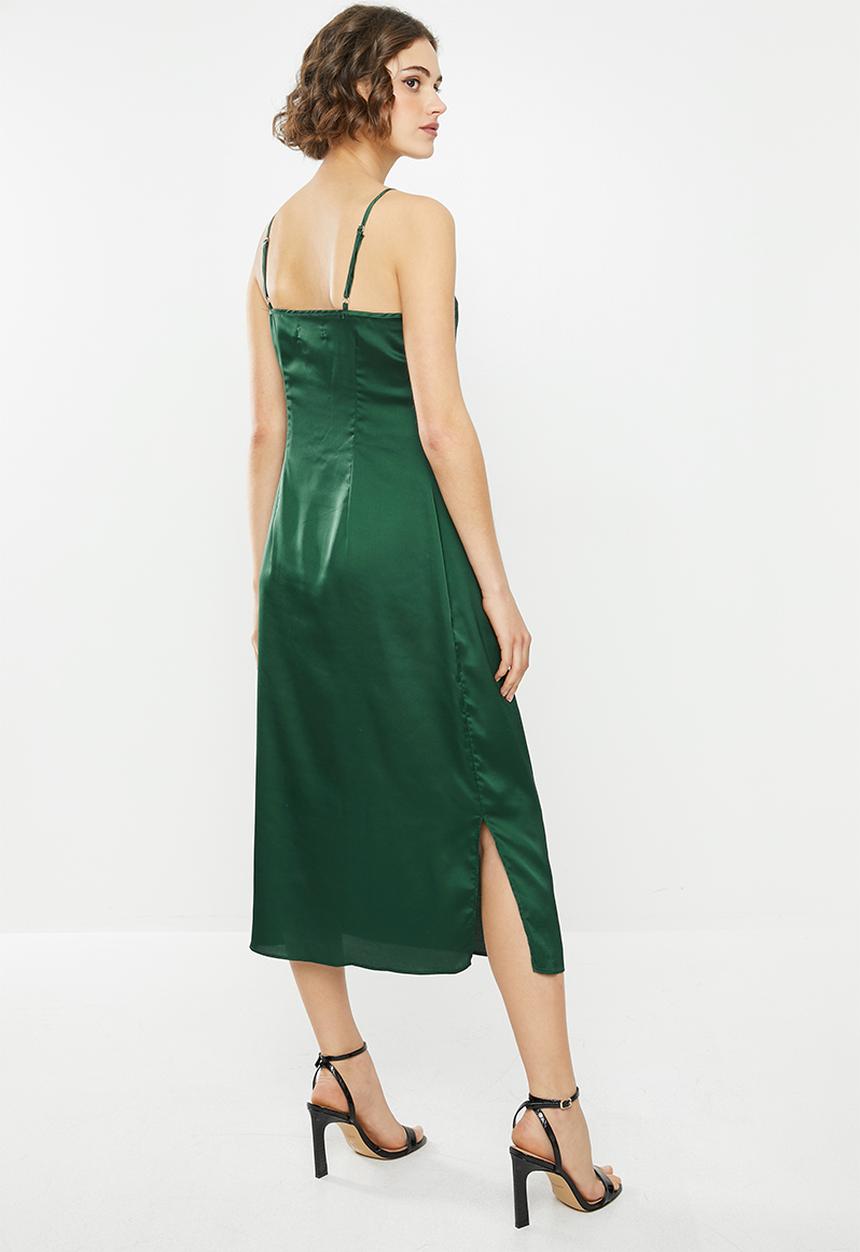 Missguided - Cowl cami slip dress satin - green