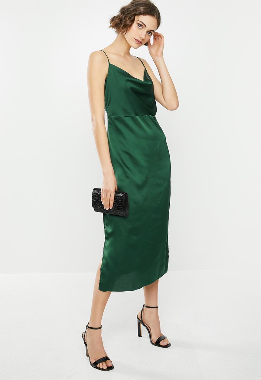 Missguided - Cowl cami slip dress satin - green