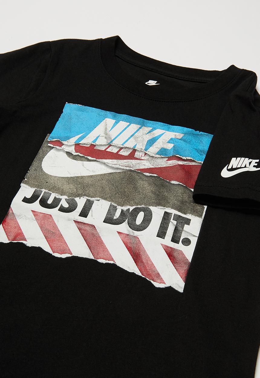 Nike - Nike shoe box tears short sleeve tee - black