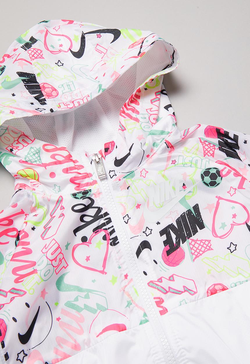Nike - Nike girls scribble aop wind jacket - white