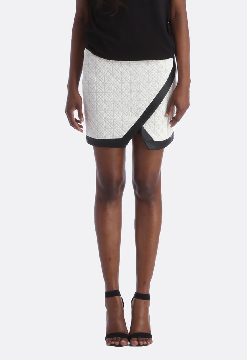 Vero Moda - Nori Short Skirt