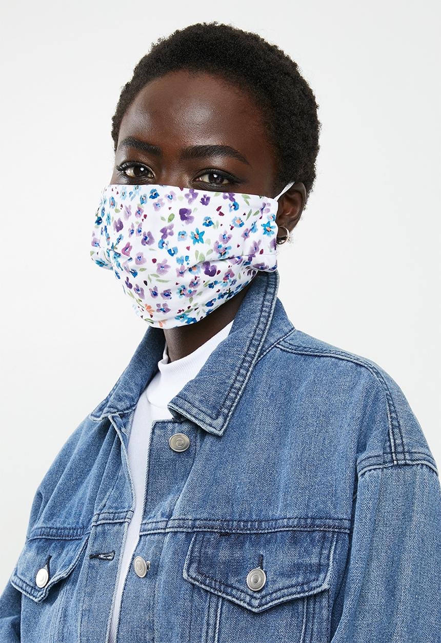 Superbalist - 2 Pack fabric mask - ditsy floral & pale blue