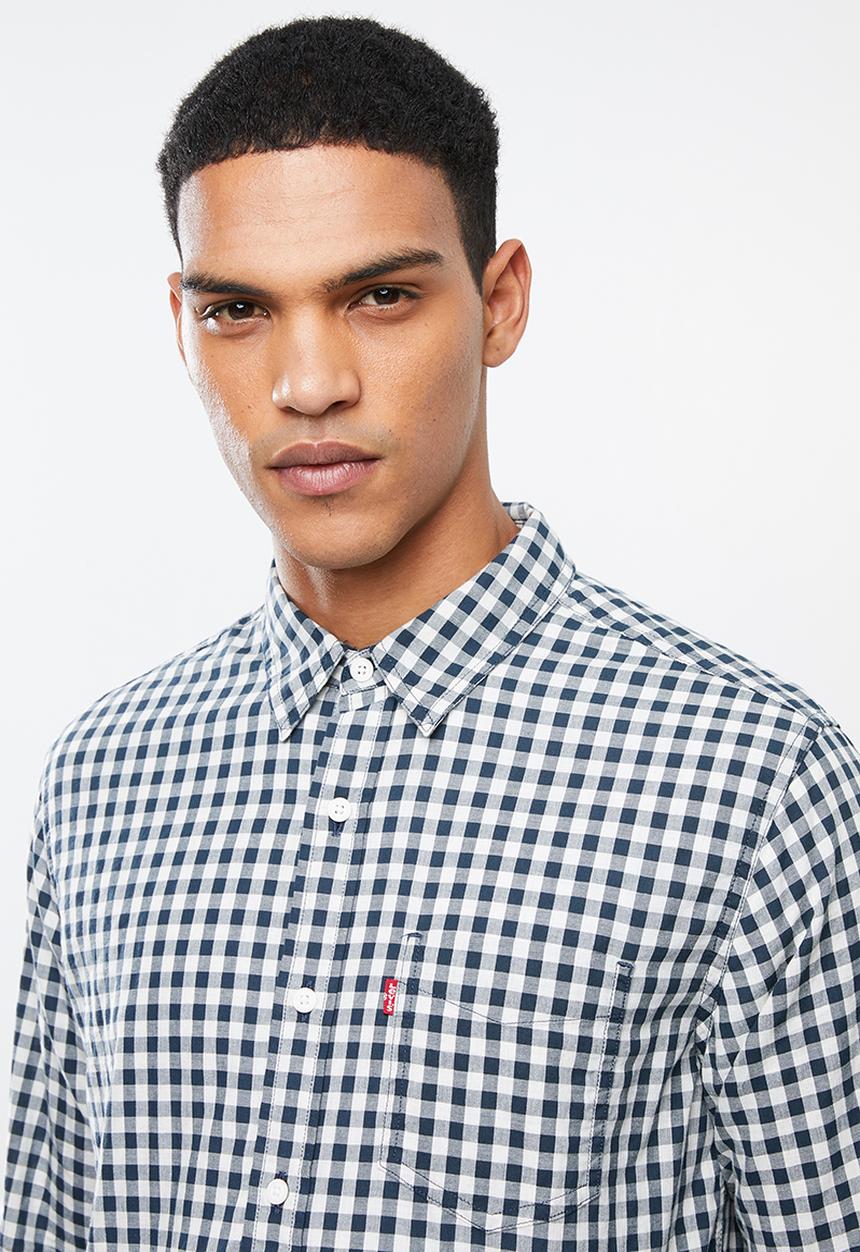 Levi’s® - Classic 1 pocket standard shirt - navy & white 