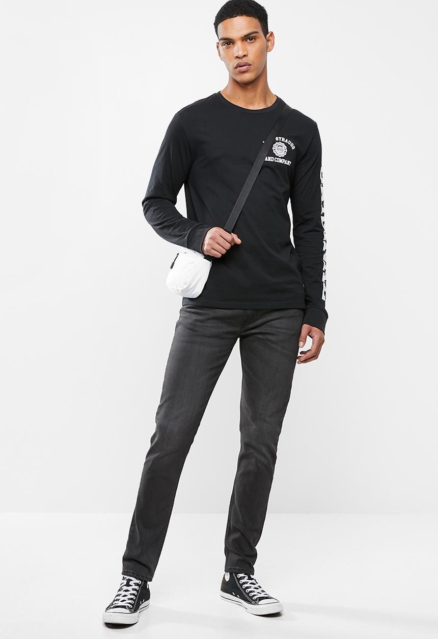 Levi’s® - Graphic set-in tee - black