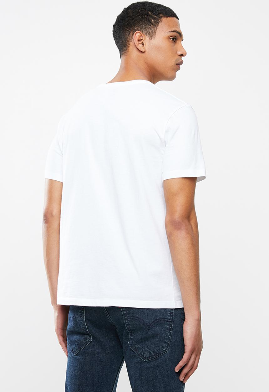 Levi’s® - Graphic set-in tee - white