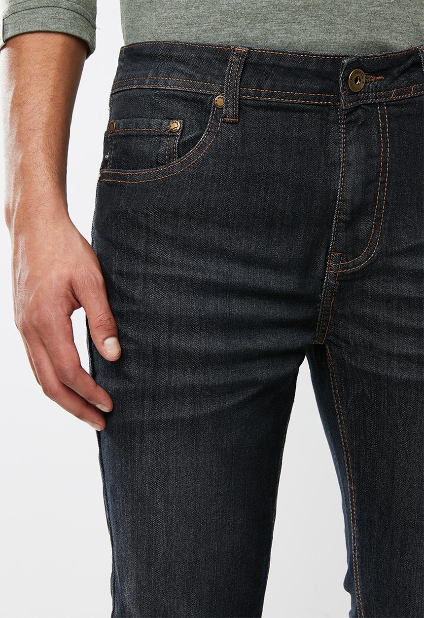 JEEP - Basic washed straight leg jeans - black