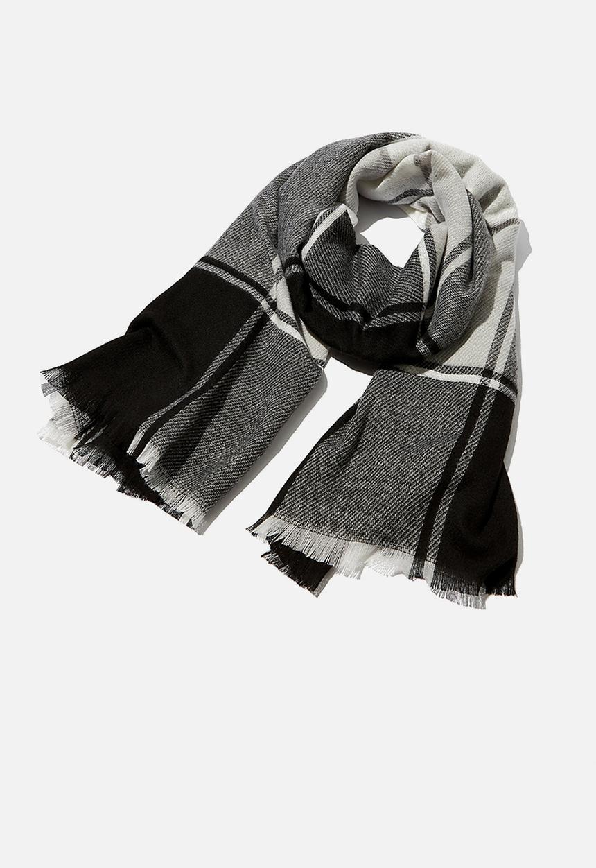 Rubi - Mya mid weight scarf - black and white check