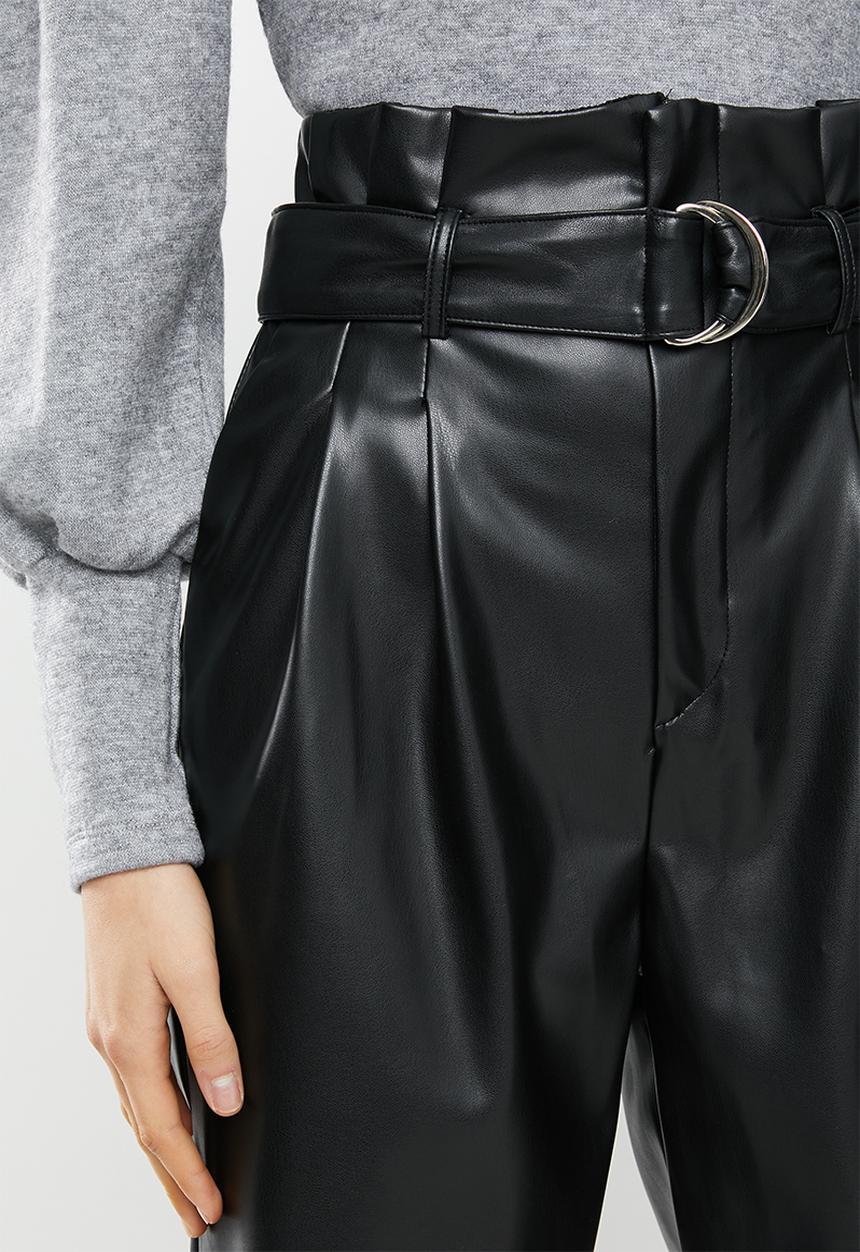 VELVET - Pleather pants - black