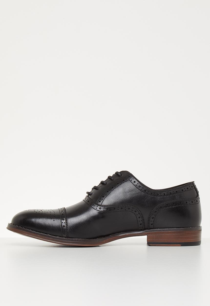 Steve Madden - Mjaplin - black